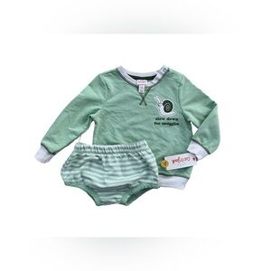 Cat & Jack NWT Size 18 Months Snail Sweatshirt Set